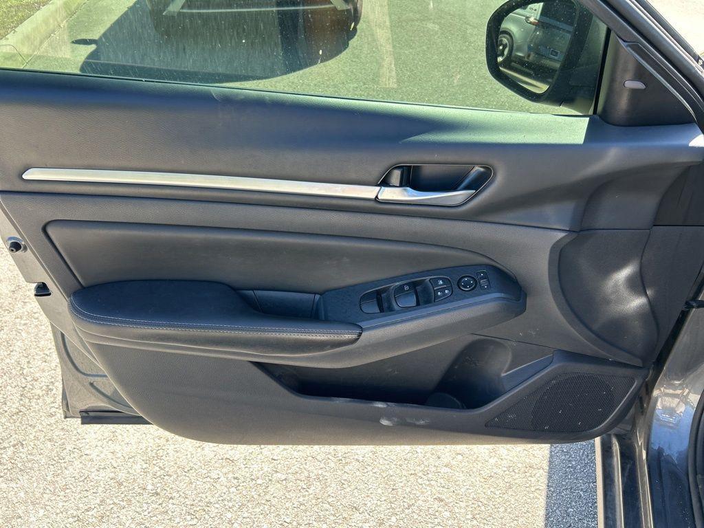 used 2022 Nissan Altima car, priced at $15,495