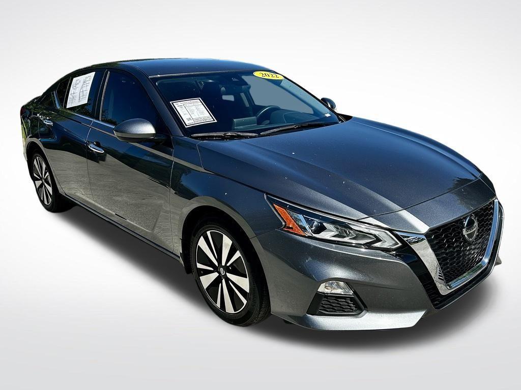 used 2022 Nissan Altima car, priced at $15,495