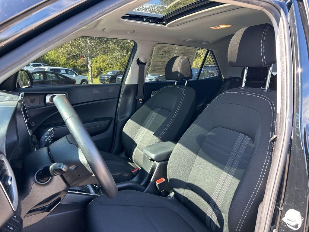 used 2023 Hyundai Venue car, priced at $15,691