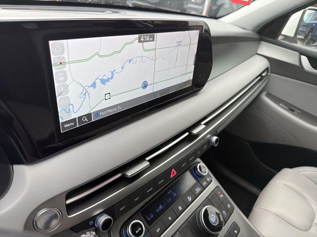 used 2024 Hyundai Palisade car, priced at $29,797