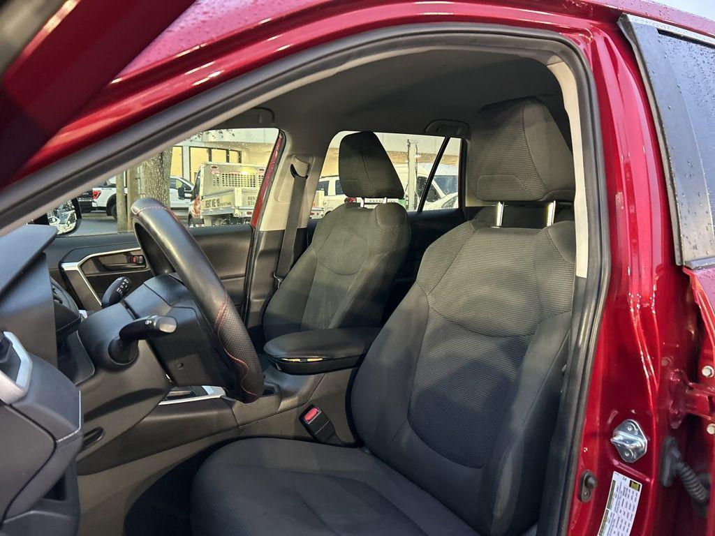 used 2020 Toyota RAV4 car, priced at $20,921