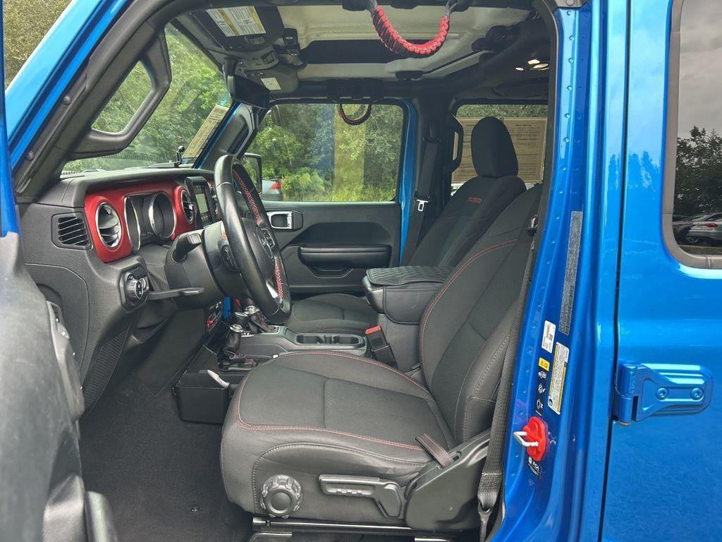 used 2021 Jeep Gladiator car, priced at $32,497