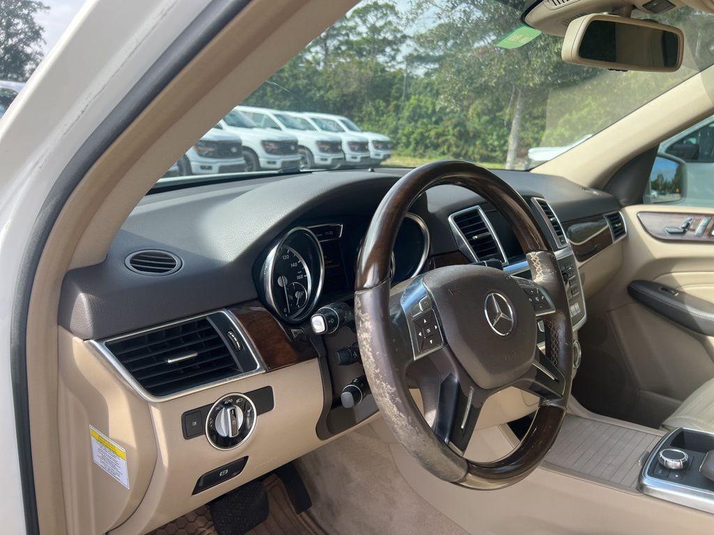 used 2013 Mercedes-Benz M-Class car, priced at $8,999