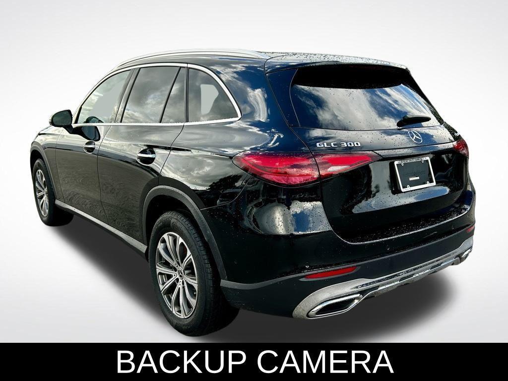 used 2024 Mercedes-Benz GLC 300 car, priced at $33,995