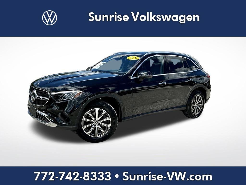 used 2024 Mercedes-Benz GLC 300 car, priced at $33,995