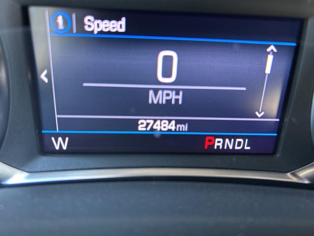 used 2024 Chevrolet Equinox car, priced at $17,995