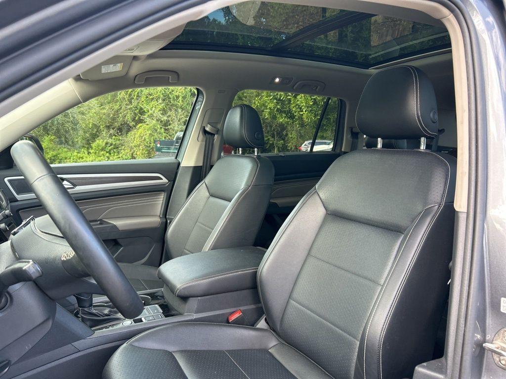 used 2022 Volkswagen Atlas car, priced at $24,595