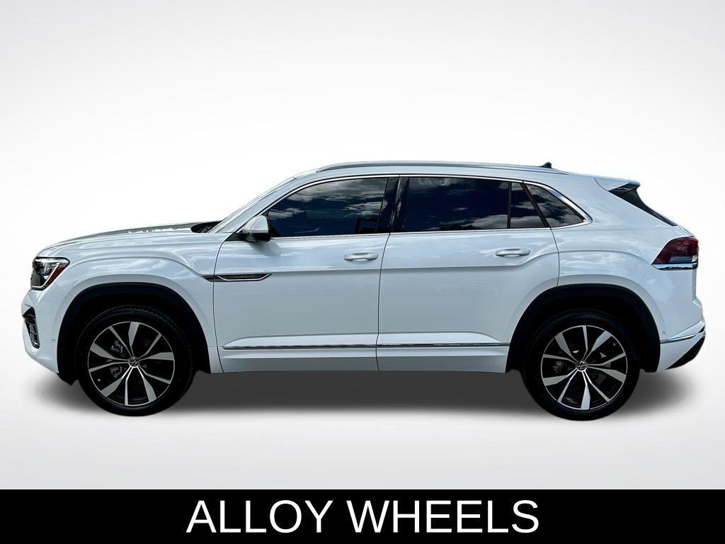 used 2025 Volkswagen Atlas Cross Sport car, priced at $44,737