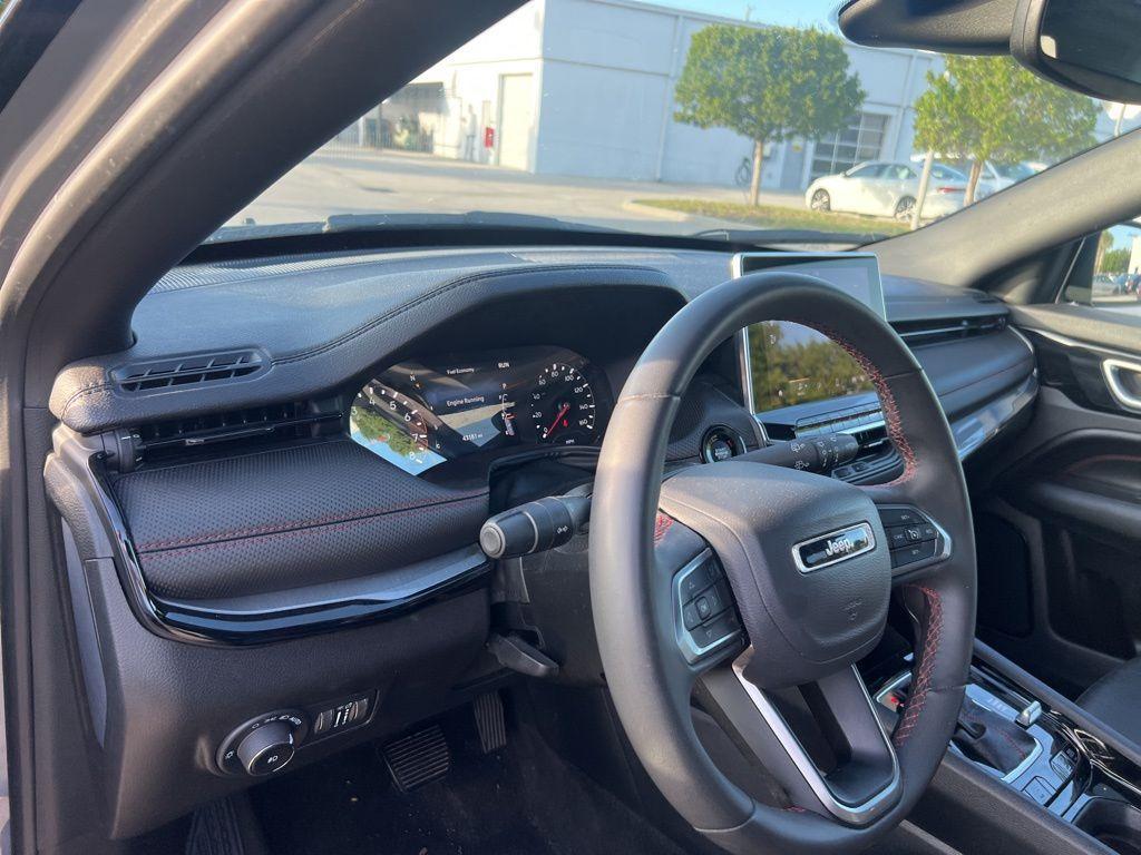 used 2024 Jeep Compass car, priced at $22,221