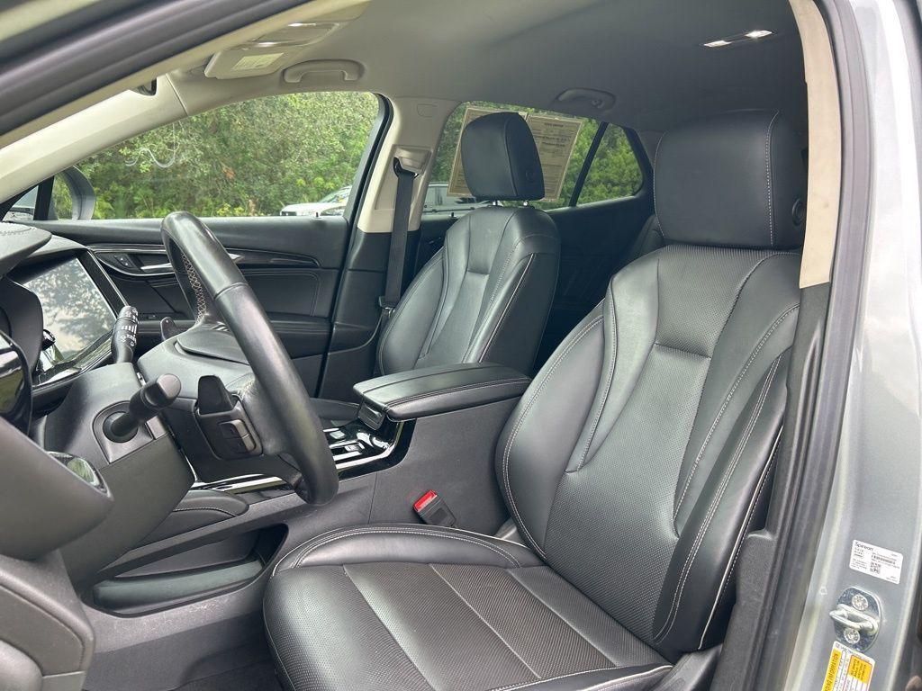 used 2023 Buick Envision car, priced at $21,798