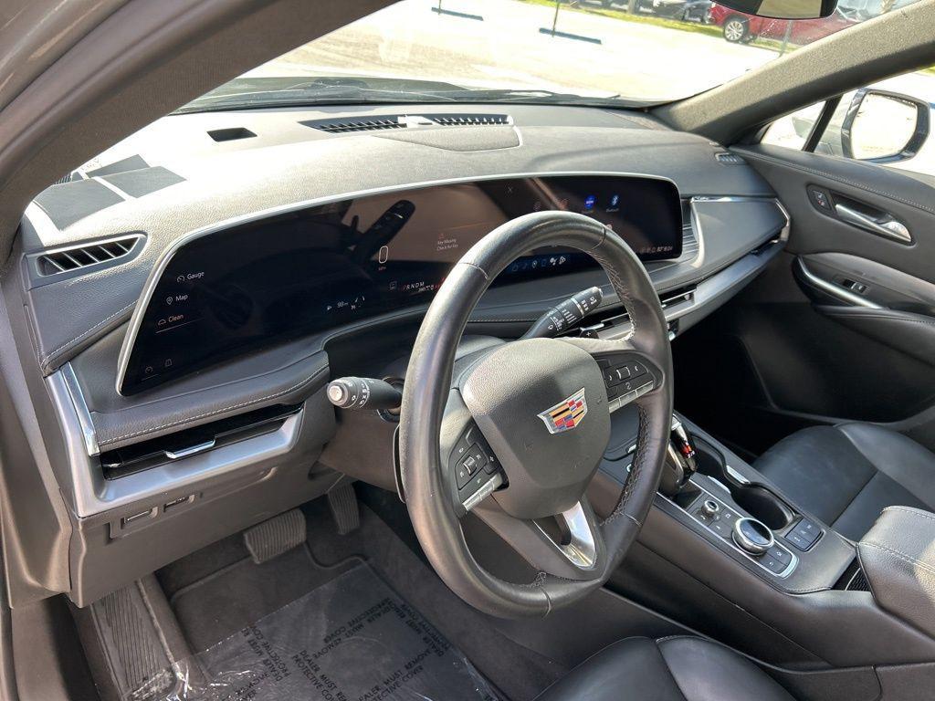 used 2024 Cadillac XT4 car, priced at $36,274