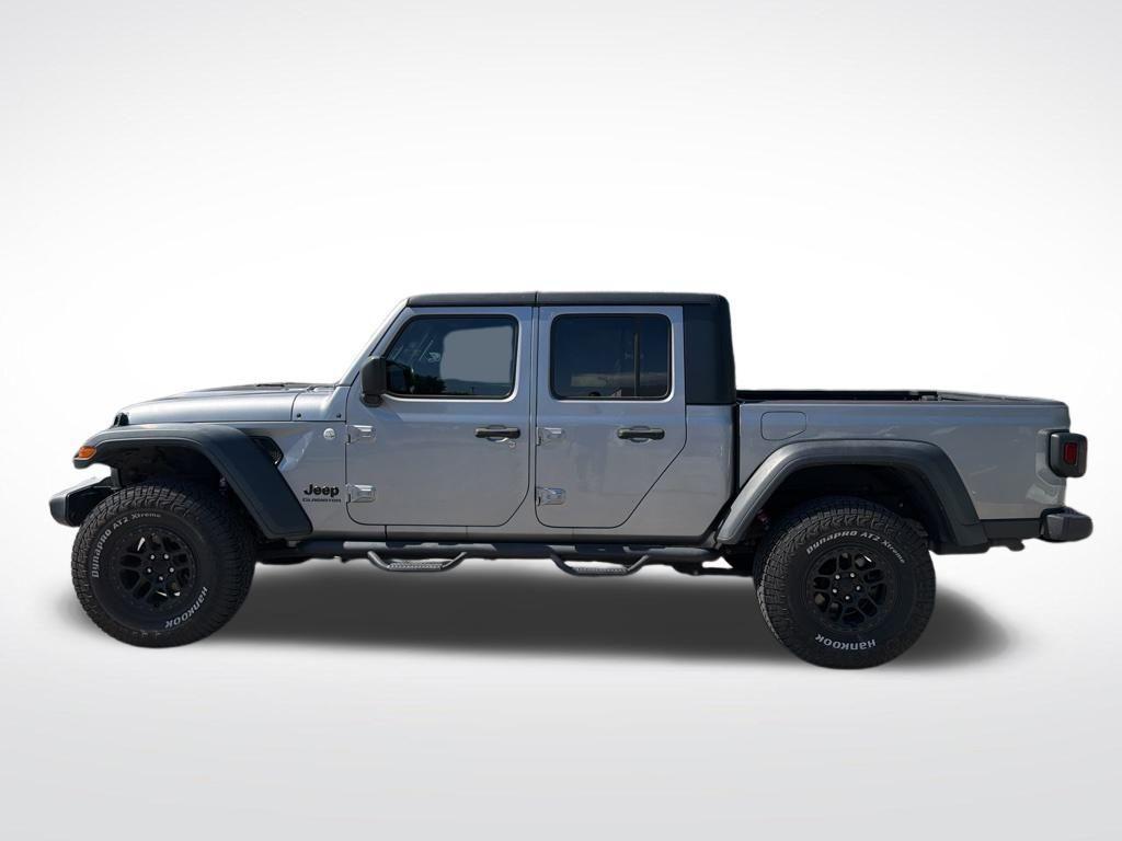 used 2020 Jeep Gladiator car, priced at $27,235