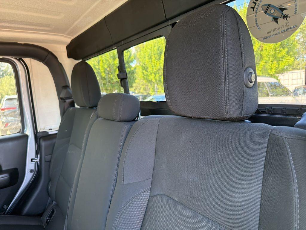 used 2020 Jeep Gladiator car, priced at $27,235