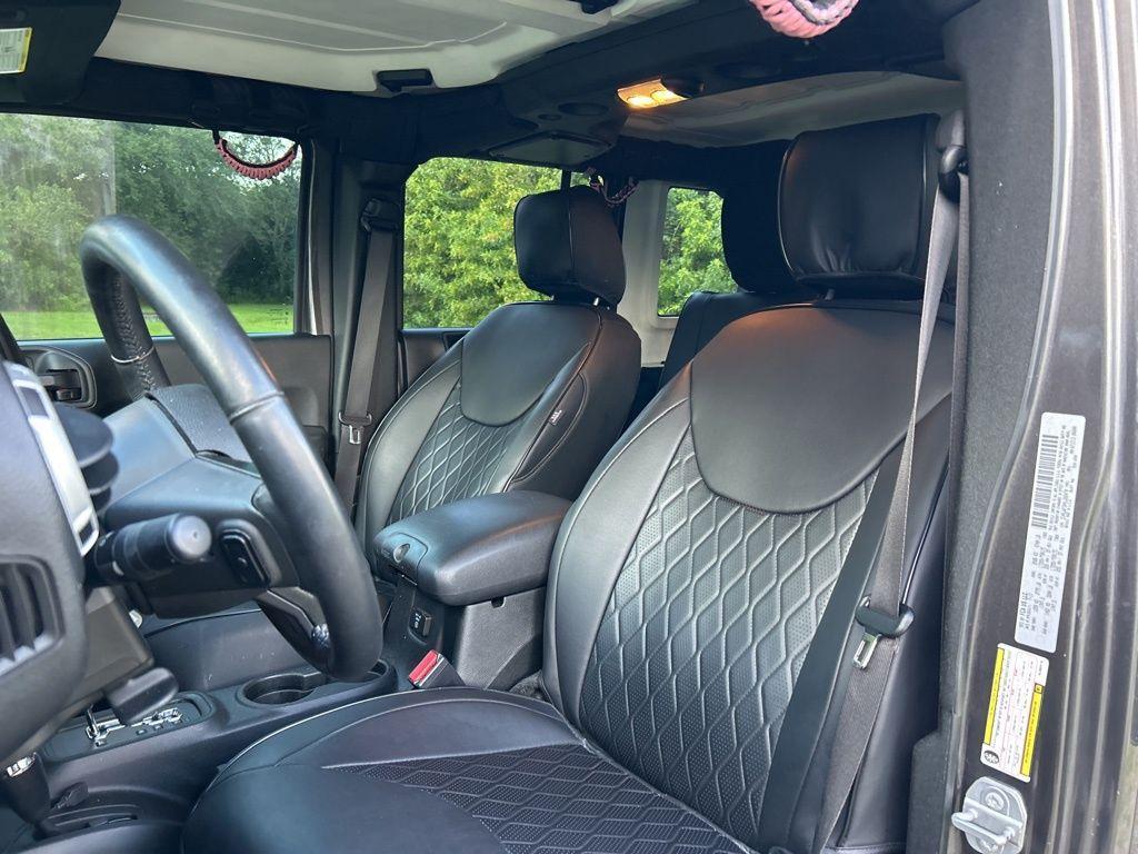 used 2017 Jeep Wrangler Unlimited car, priced at $25,735