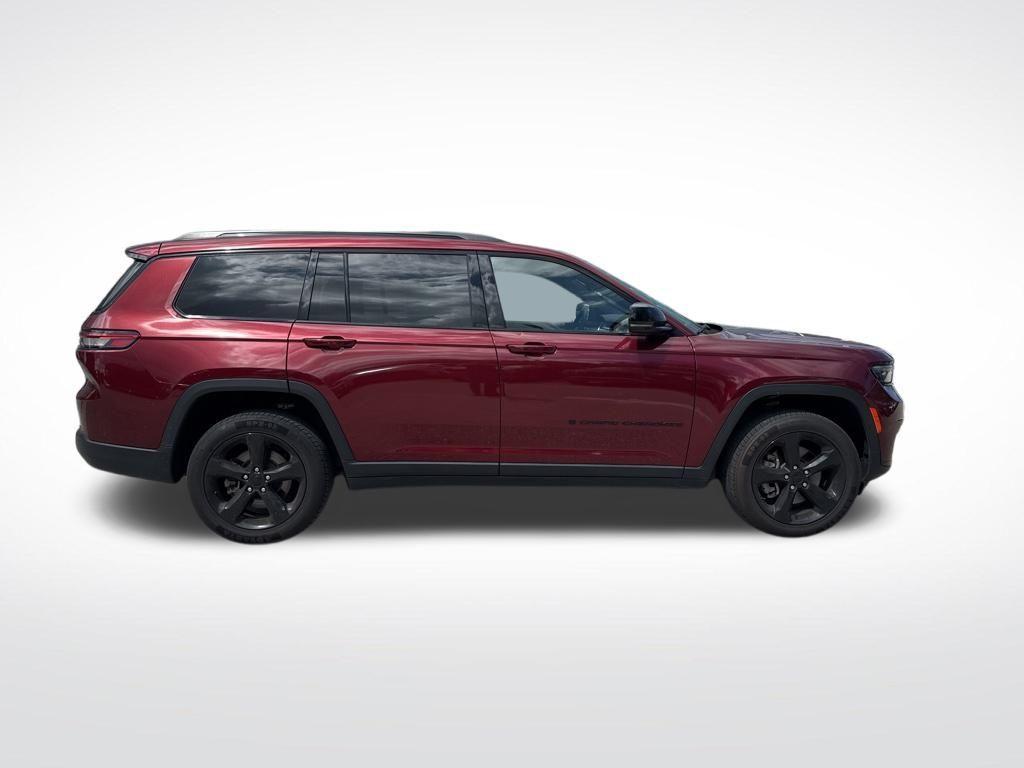 used 2023 Jeep Grand Cherokee L car, priced at $26,401