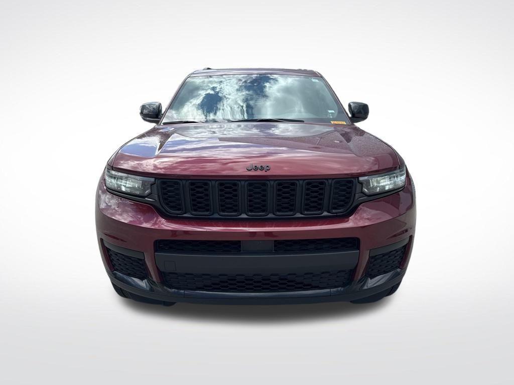 used 2023 Jeep Grand Cherokee L car, priced at $26,401
