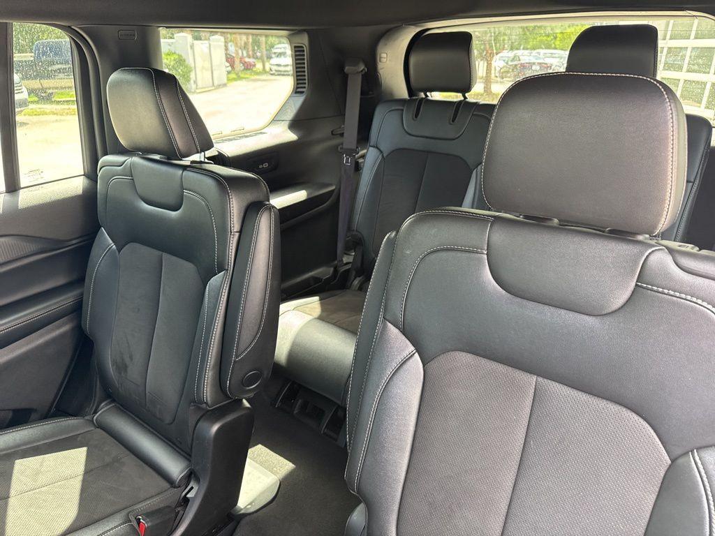 used 2023 Jeep Grand Cherokee L car, priced at $26,401