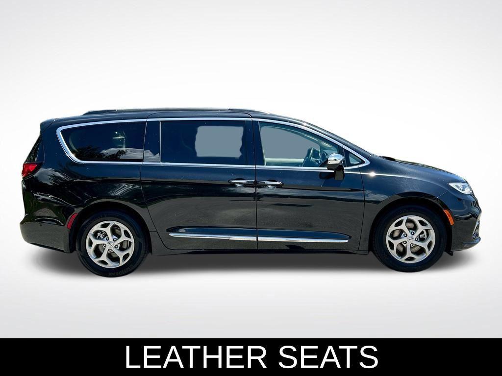 used 2022 Chrysler Pacifica car, priced at $23,304