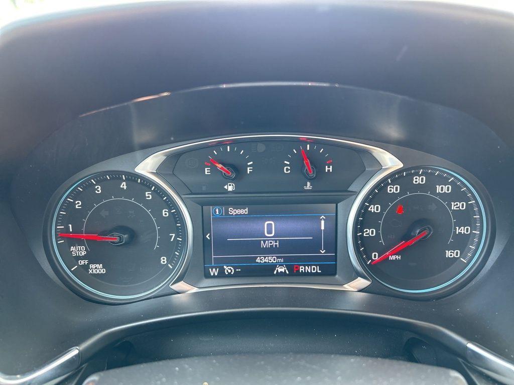 used 2023 Chevrolet Equinox car, priced at $19,655