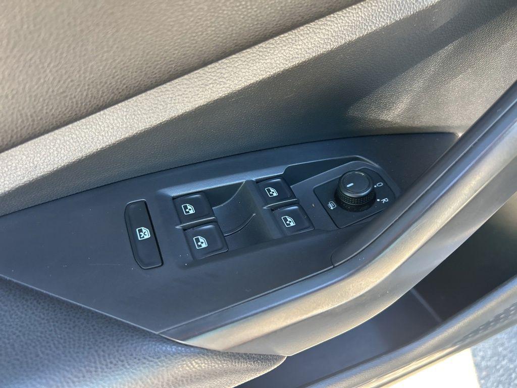 used 2020 Volkswagen Jetta car, priced at $15,995