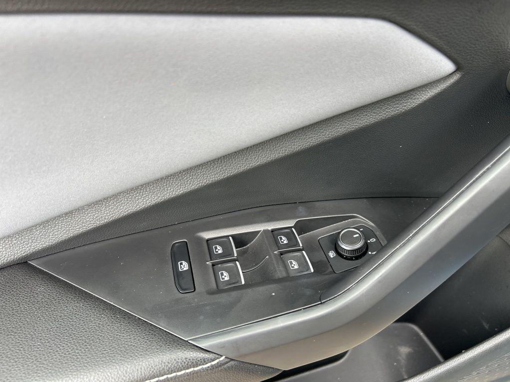 used 2025 Volkswagen Jetta car, priced at $22,364