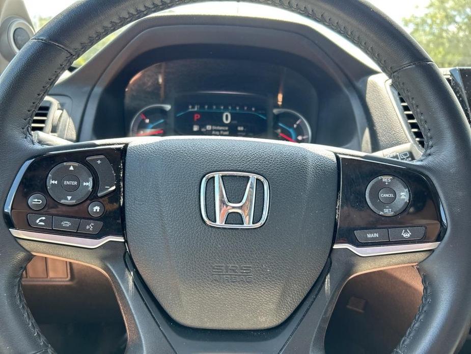 used 2022 Honda Pilot car, priced at $28,884