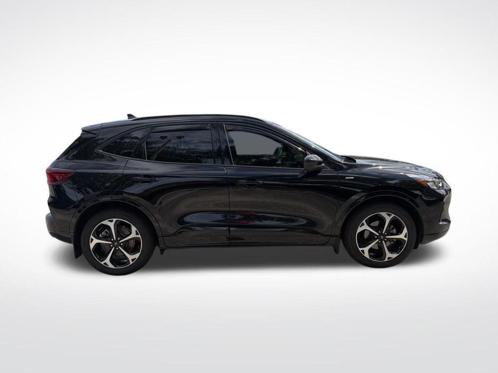 used 2023 Ford Escape car, priced at $26,735