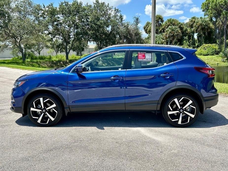 used 2022 Nissan Rogue Sport car, priced at $23,695