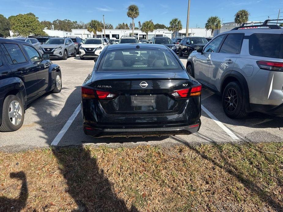 used 2023 Nissan Altima car, priced at $18,907