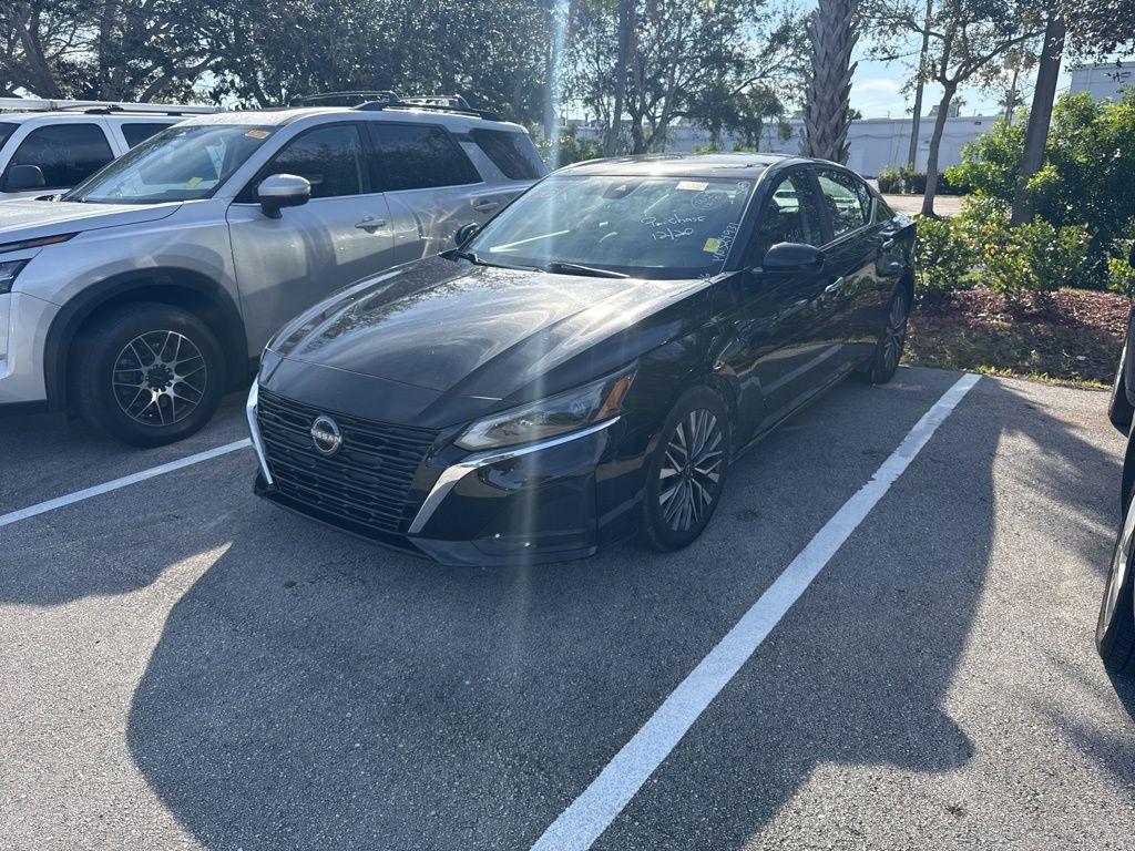 used 2023 Nissan Altima car, priced at $18,907