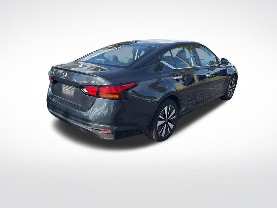 used 2022 Nissan Altima car, priced at $17,301