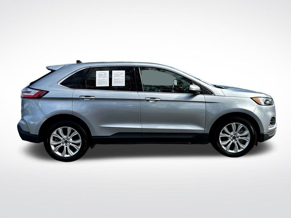 used 2022 Ford Edge car, priced at $17,425