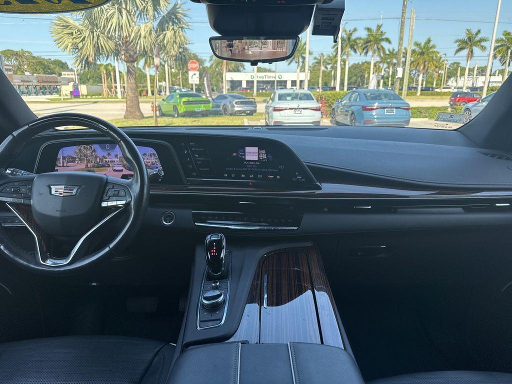 used 2023 Cadillac Escalade ESV car, priced at $70,949