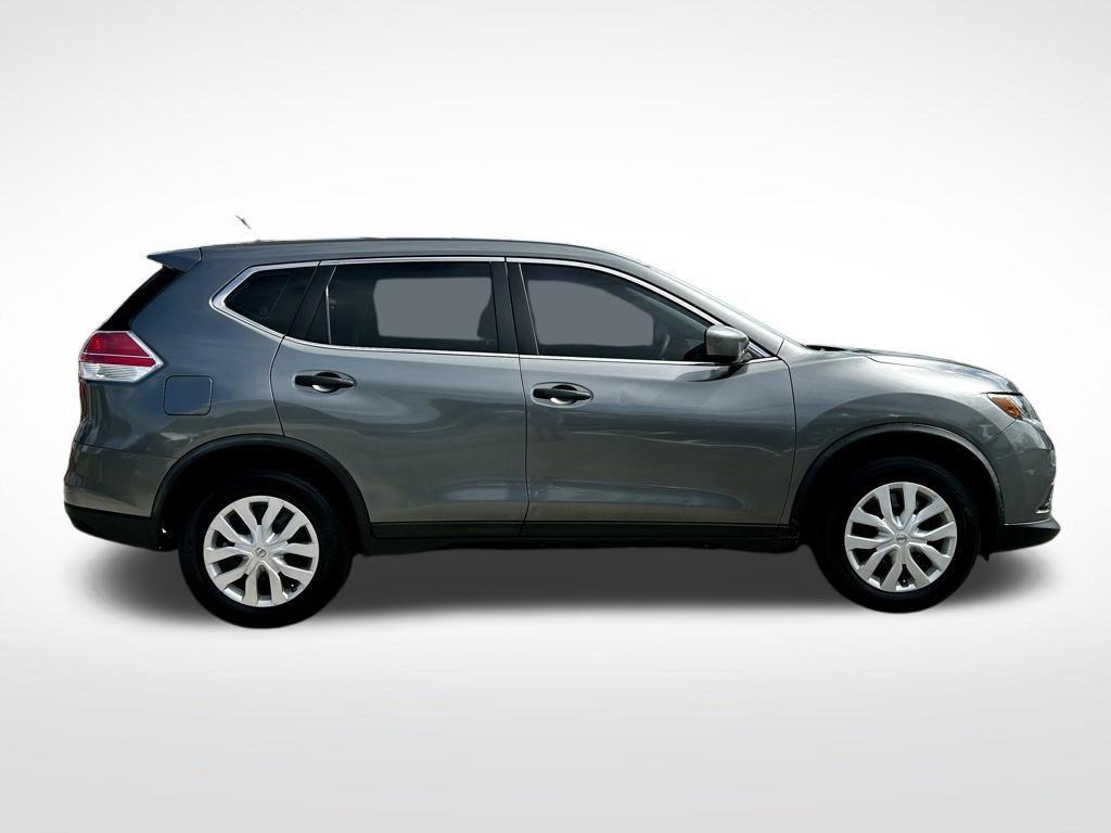 used 2016 Nissan Rogue car, priced at $6,425