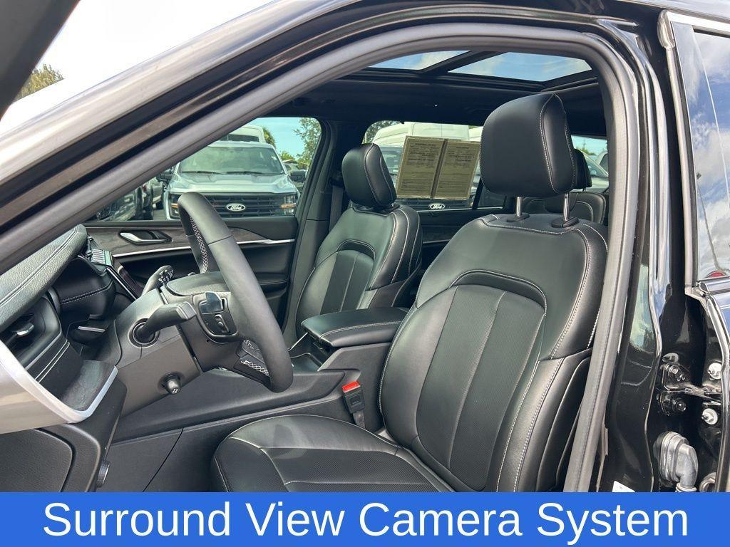used 2024 Jeep Grand Cherokee L car, priced at $33,995
