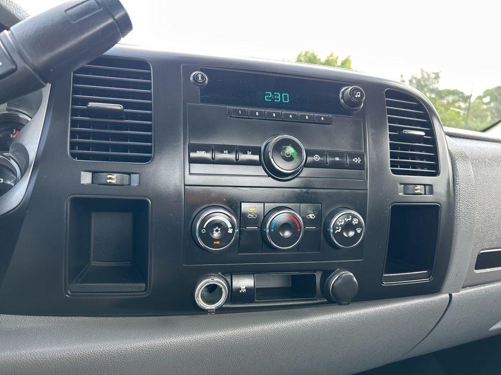 used 2011 Chevrolet Silverado 2500 car, priced at $13,998