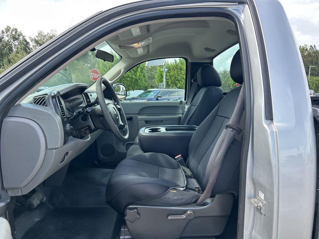 used 2011 Chevrolet Silverado 2500 car, priced at $13,998