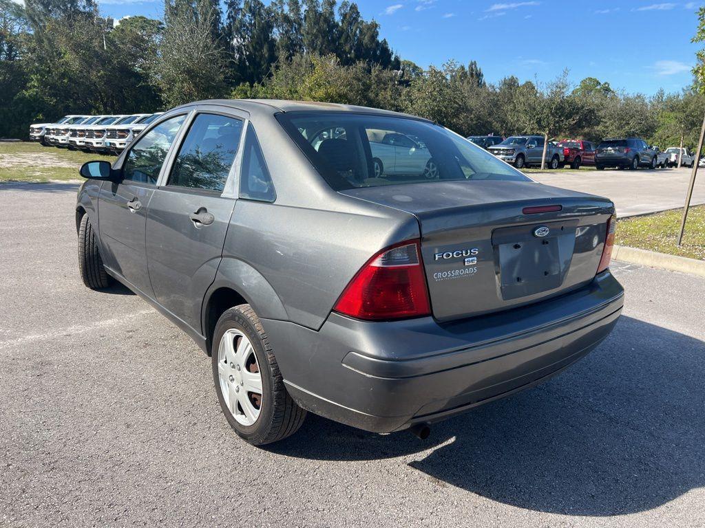 used 2007 Ford Focus car, priced at $2,999