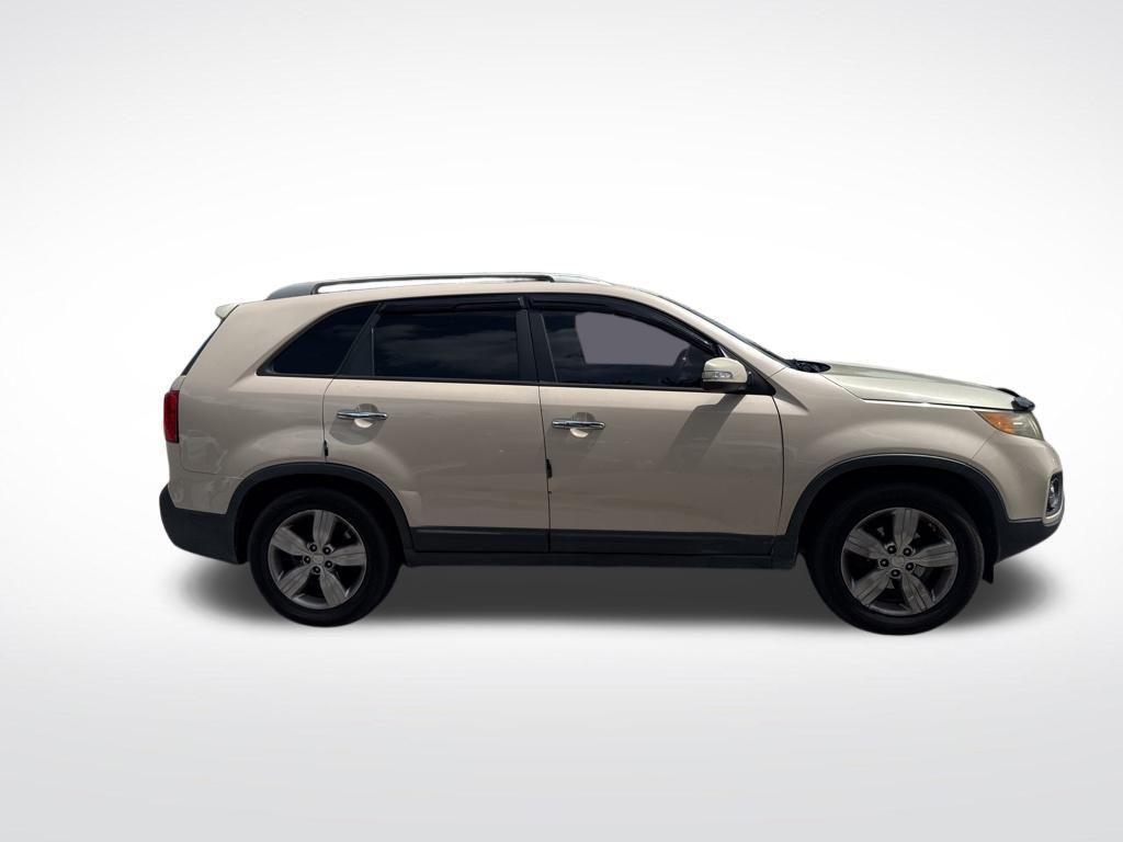 used 2012 Kia Sorento car, priced at $4,250