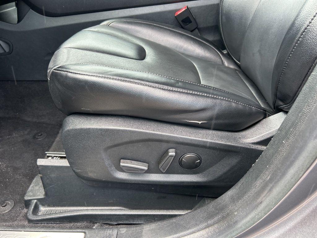 used 2022 Ford Edge car, priced at $18,798