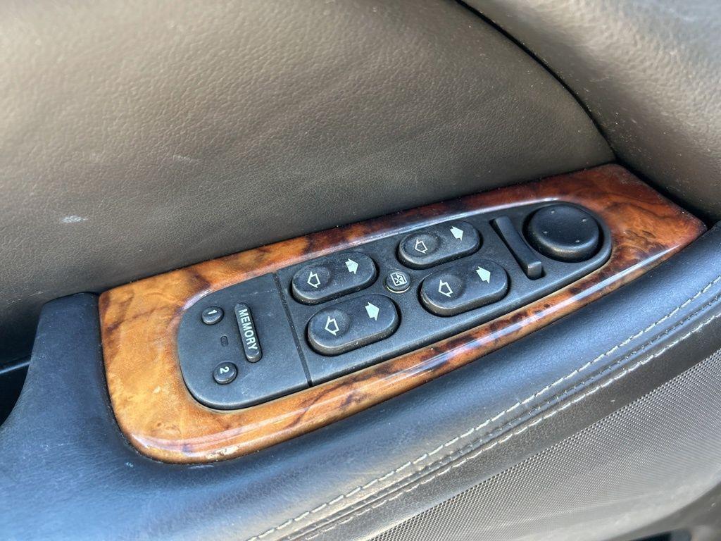 used 2007 Jaguar S-Type car, priced at $4,995