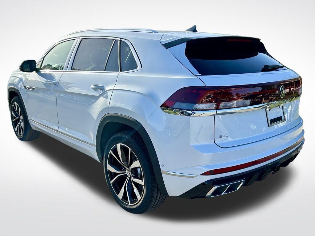used 2025 Volkswagen Atlas Cross Sport car, priced at $46,395