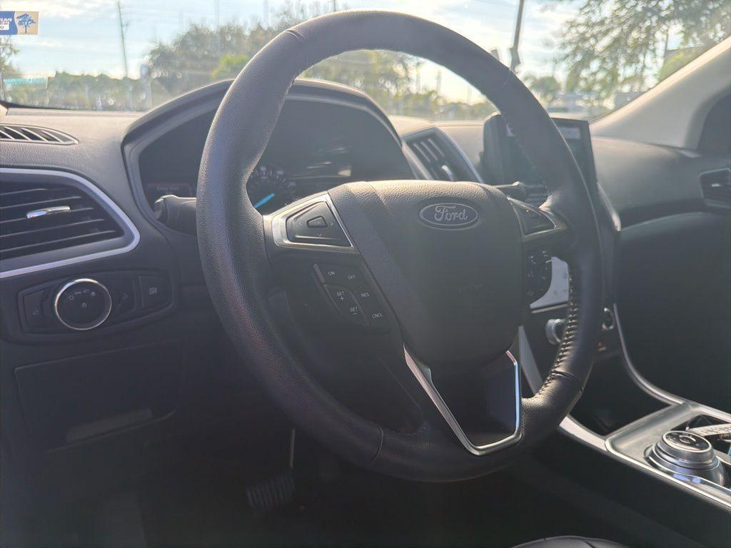 used 2023 Ford Edge car, priced at $26,149