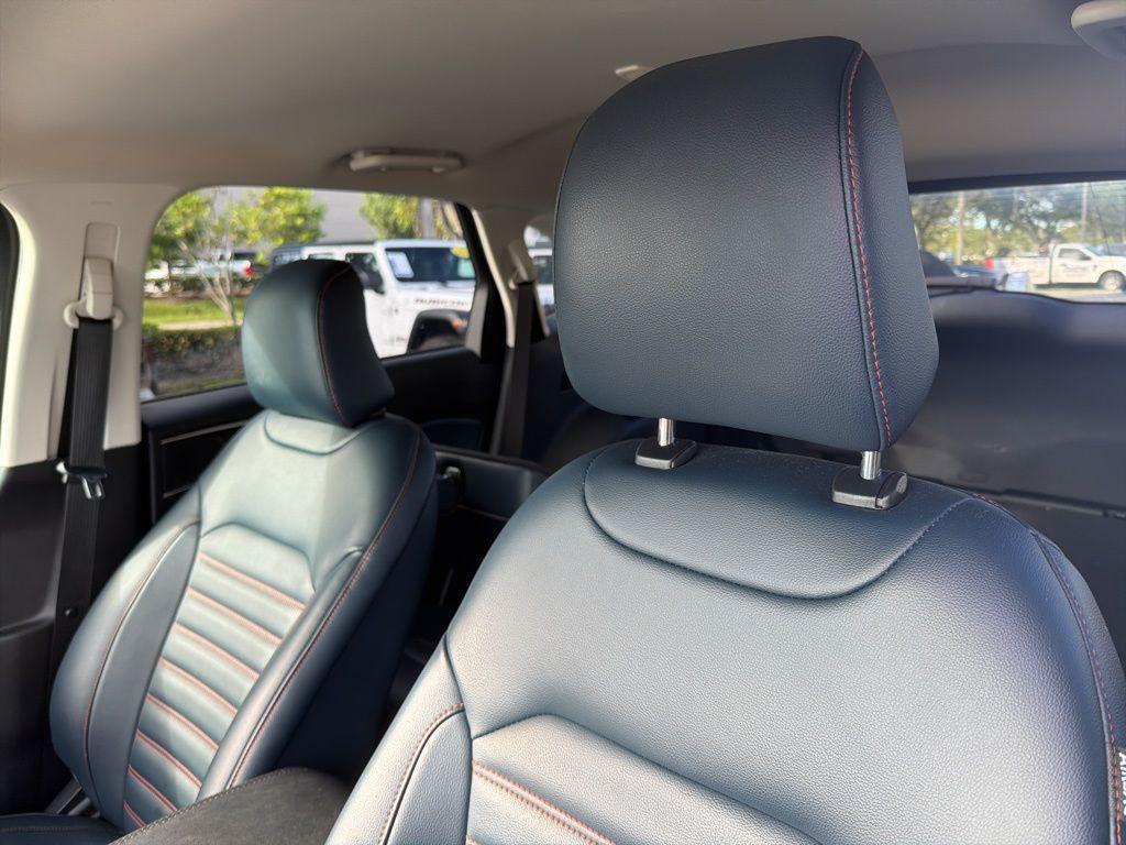 used 2023 Ford Edge car, priced at $26,149