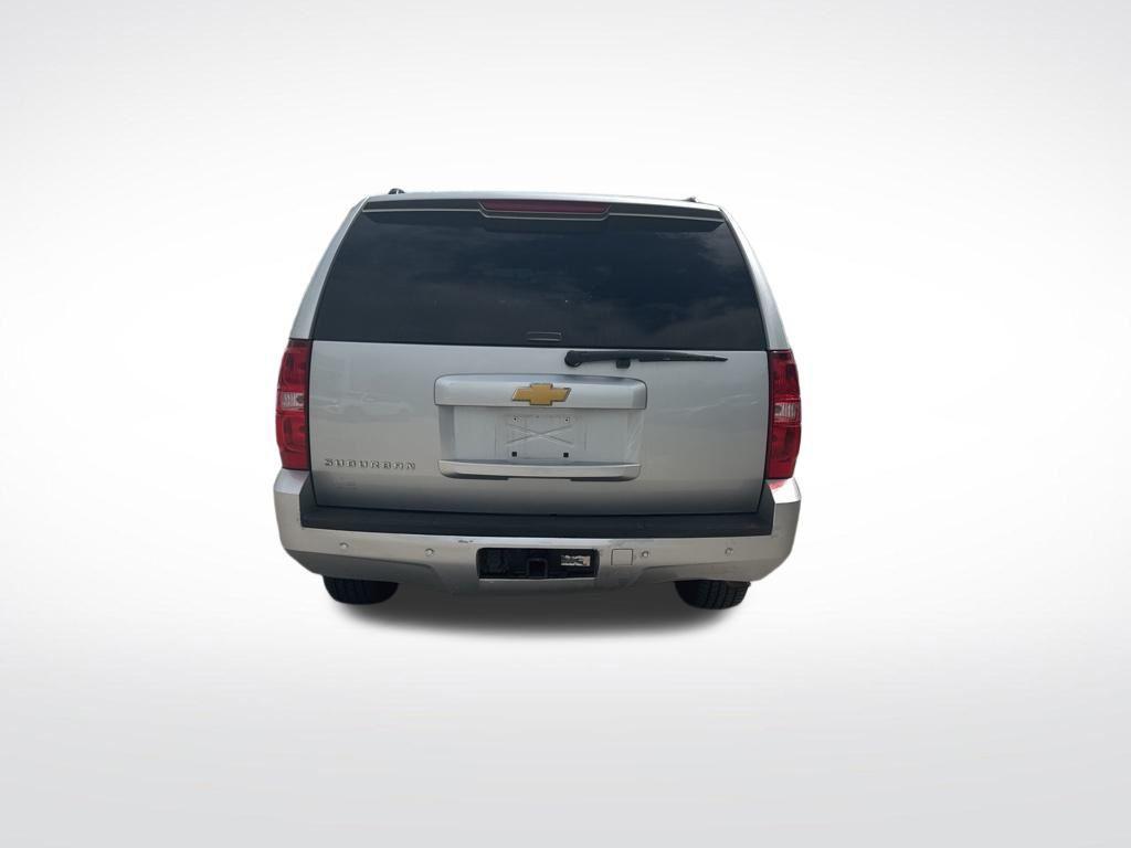 used 2010 Chevrolet Suburban car, priced at $7,497