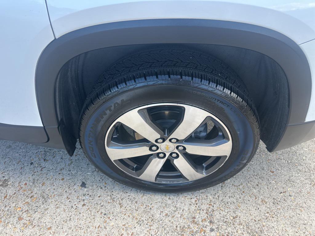 used 2022 Chevrolet Traverse car, priced at $21,890