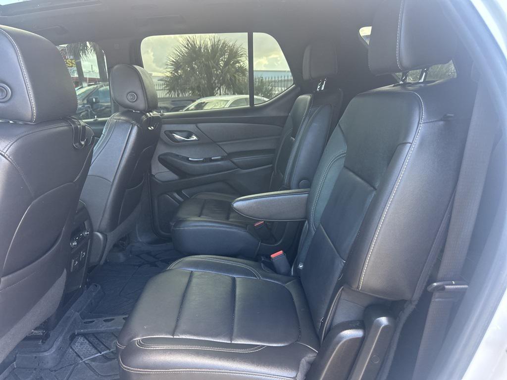 used 2022 Chevrolet Traverse car, priced at $21,890