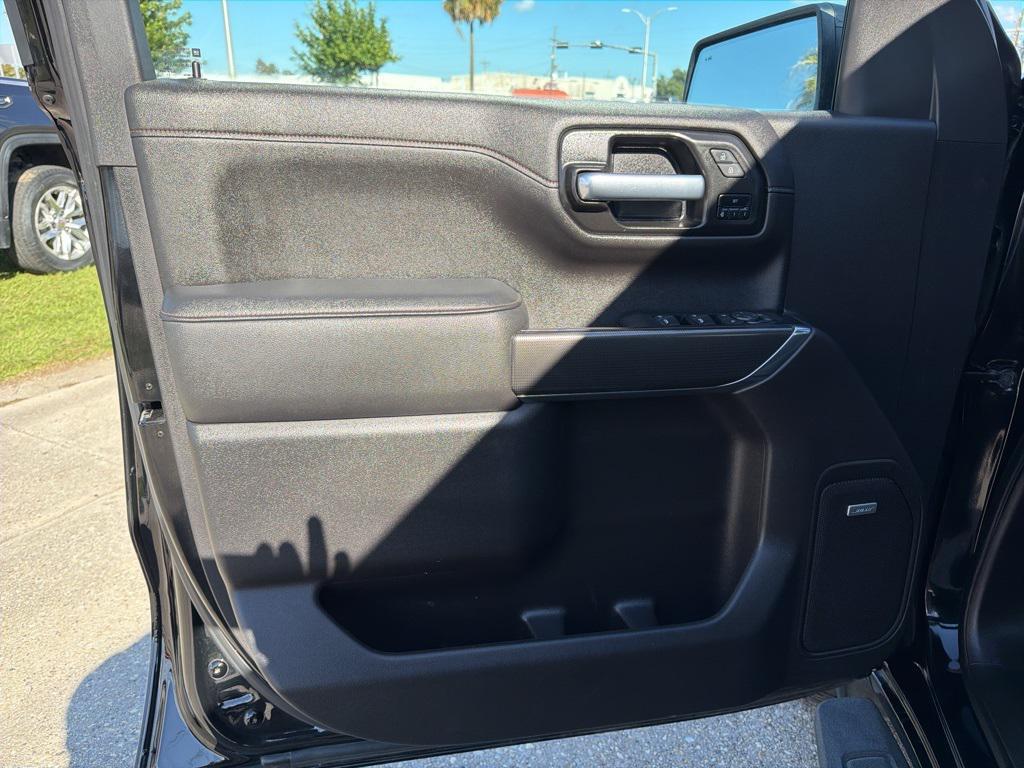 used 2021 GMC Sierra 1500 car, priced at $39,618