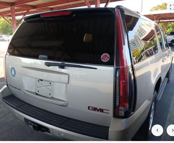 used 2013 GMC Yukon XL car, priced at $17,990