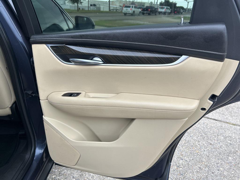 used 2019 Cadillac XT5 car, priced at $14,800